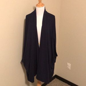 Cacoon Maternity and Nursing cardigan